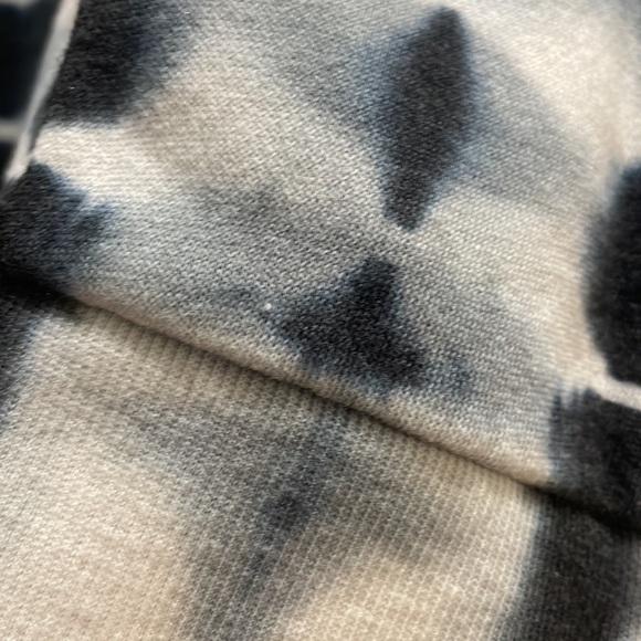 Generation Love Sweatshirt NWT HAVE MATCHING BOTTOMS - Picture 2 of 5